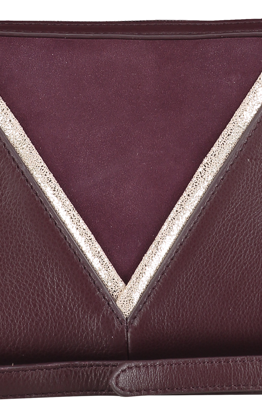 Burgundy Leather Handbag.detail jpg