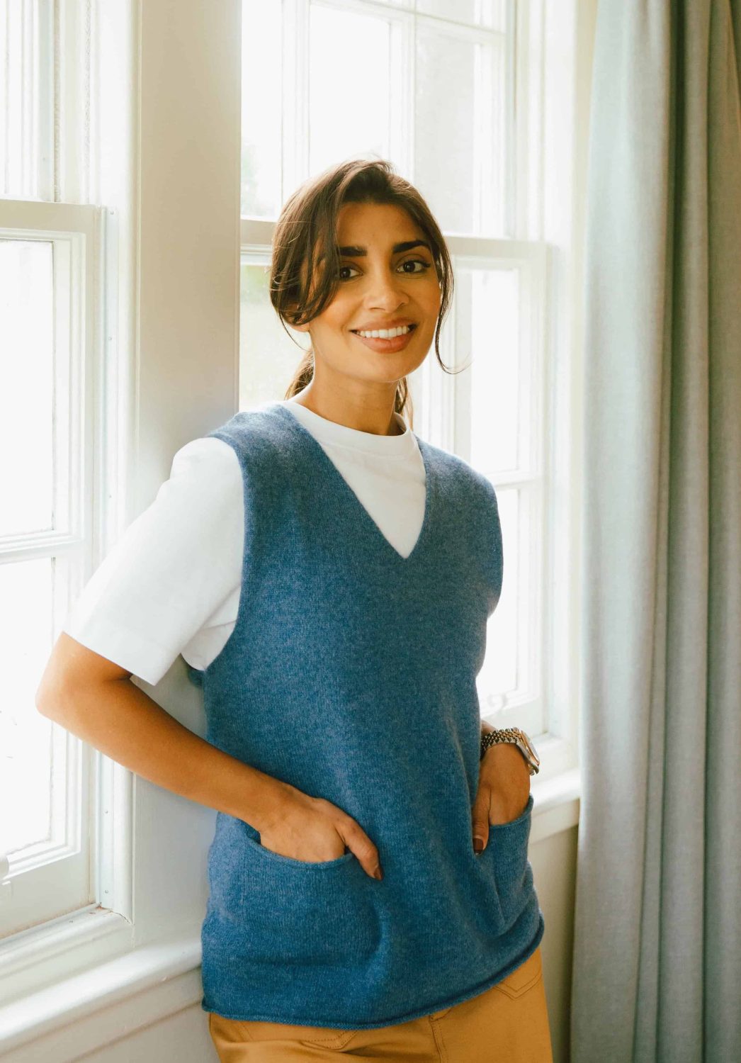 Eribe V-Neck – Jeans 6in