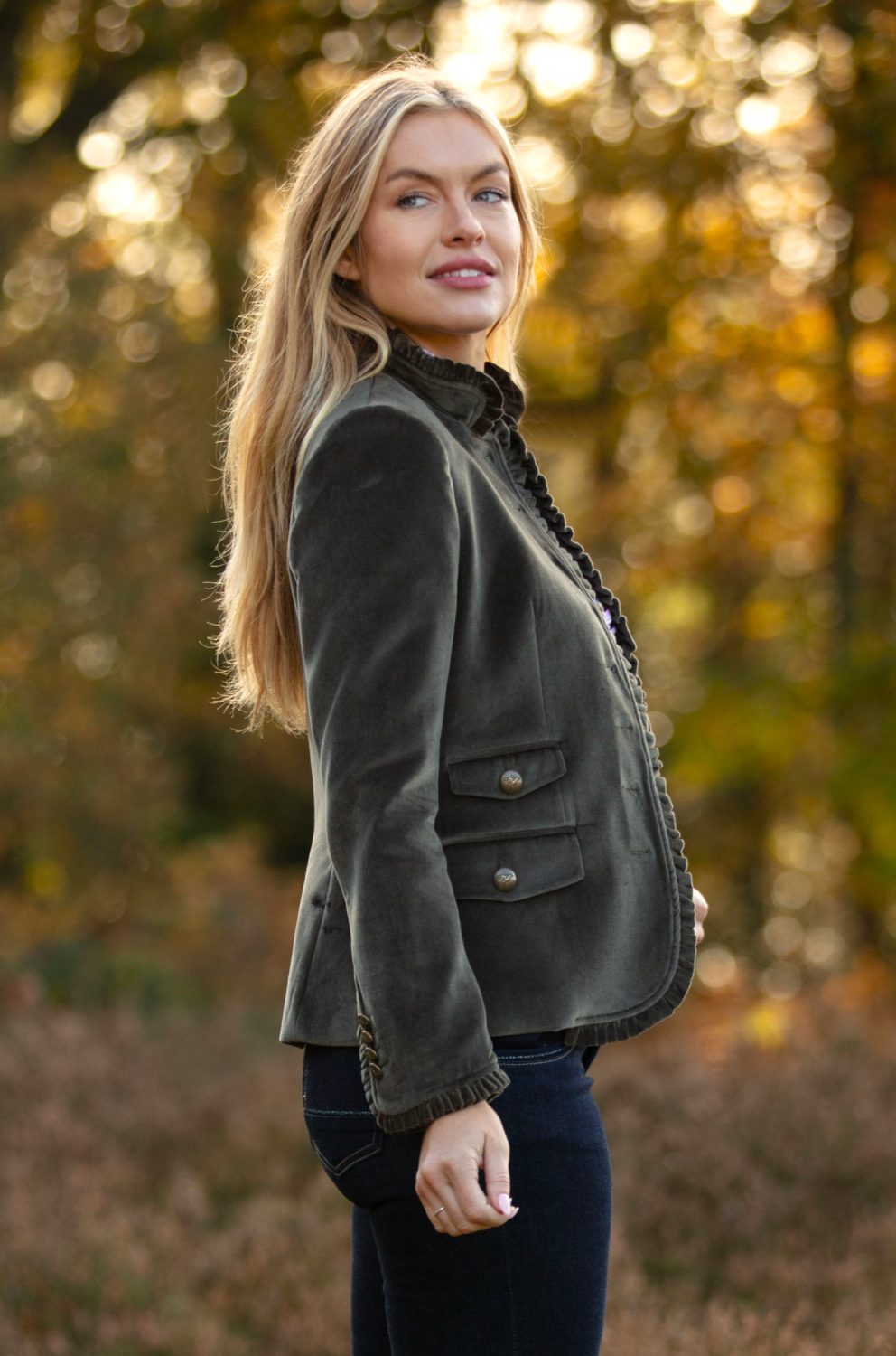 Beatriz Khaki Green Velvet Short 4 x