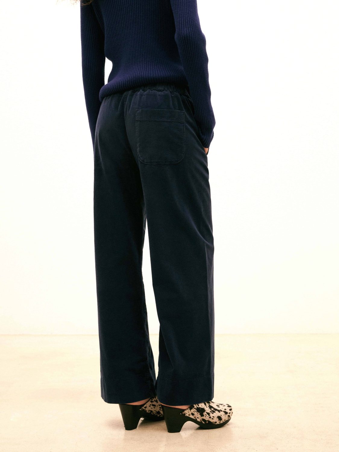 HOD JIMMY VELOURS -NAVY I (1)